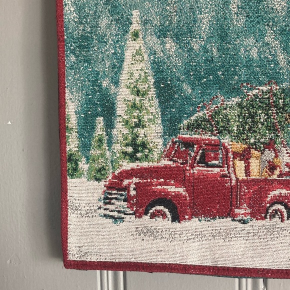 NWT Beautiful Holiday Red Farm Truck Christmas Tapestry Table Runner 70x13 - Picture 10 of 17